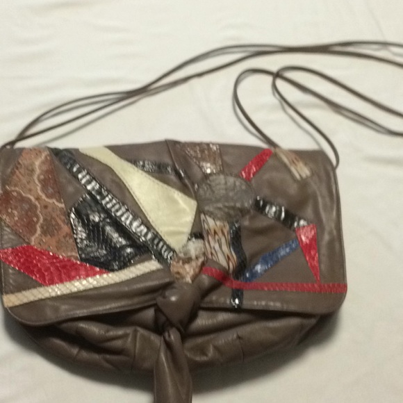 Vintage designer shoulder bag - Picture 1 of 3